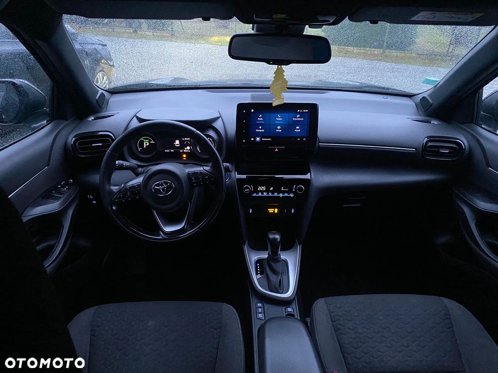 Toyota Yaris Cross - 11