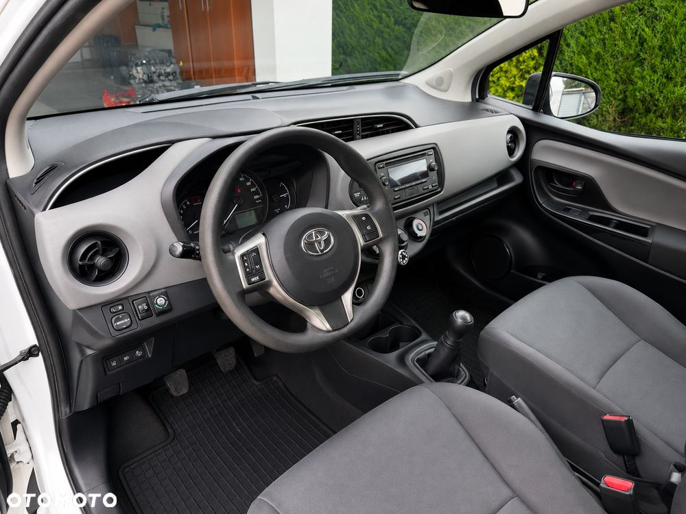 Toyota Yaris 1.0 Active - 8