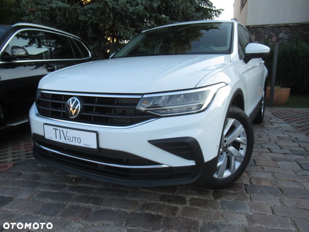 Volkswagen Tiguan 2.0 TSI 4Mot Life DSG - 1