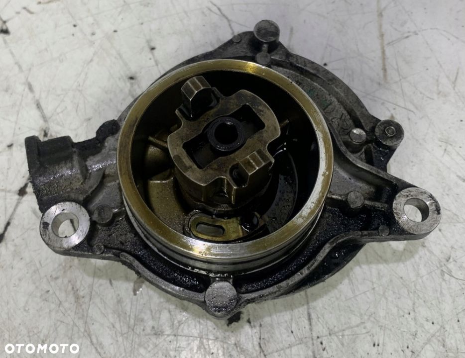 POMPA PODCIŚNIENIOWA VACUM 7791232 BMW E60 E61 E63 - 2