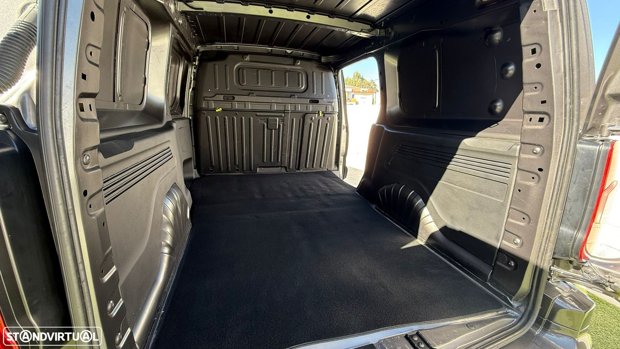 Citroën Berlingo 1.5 BlueHDi M Shine Pack - 10