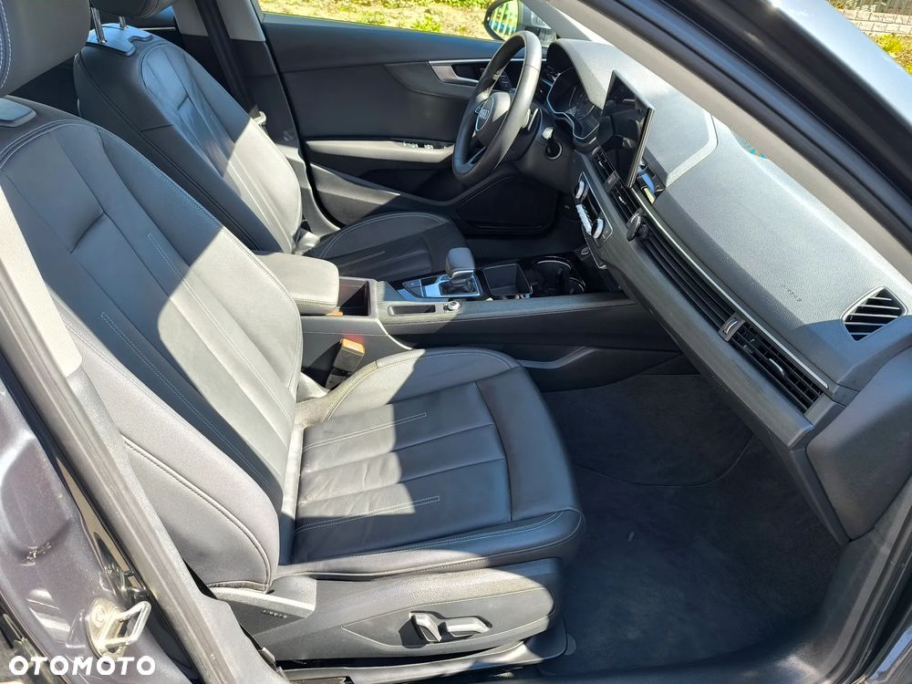 Audi A4 Limousine 40 TFSI S tronic - 17