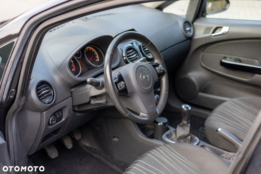 Opel Corsa 1.4 16V Edition 111 Jahre - 6