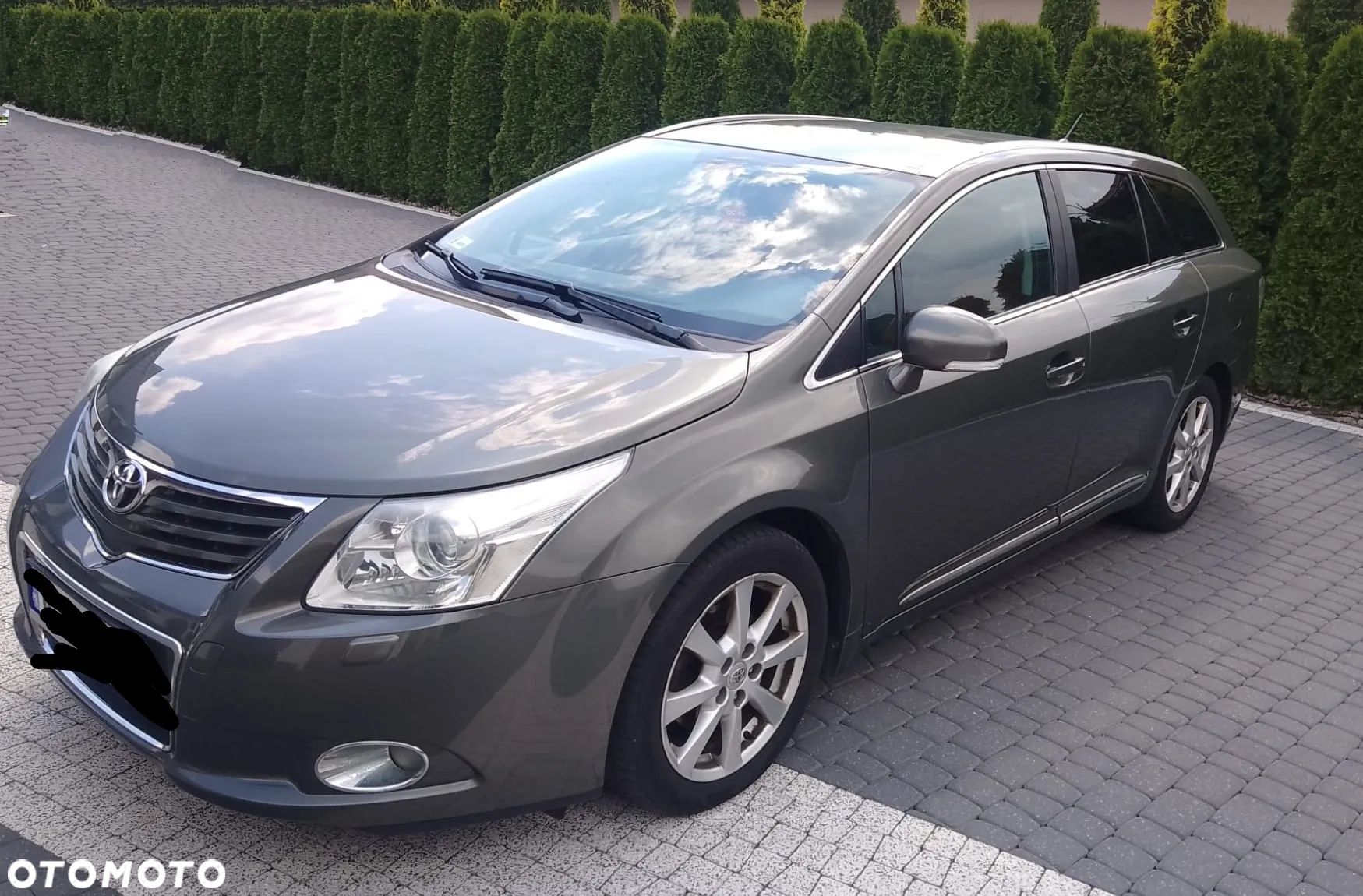 Toyota Avensis 2.0 D-4D Sol plus - 1