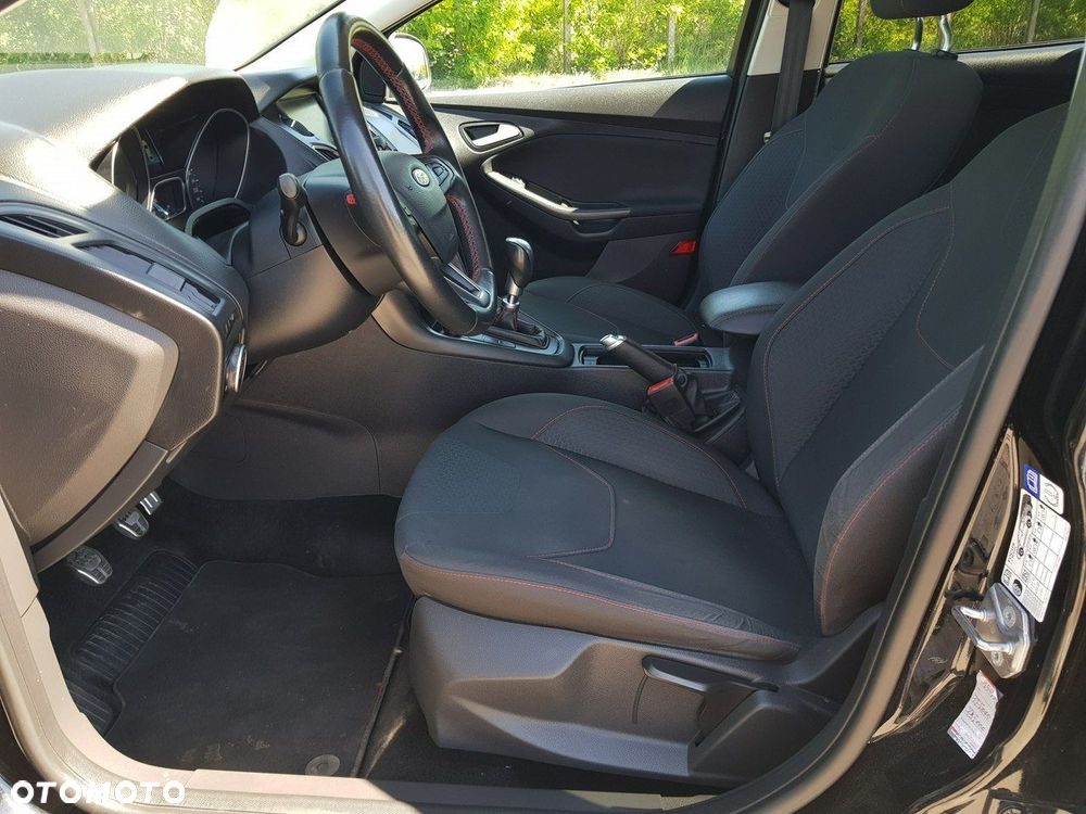 Ford Focus 1.5 EcoBoost STart-Stopp-System ST-LINE - 9