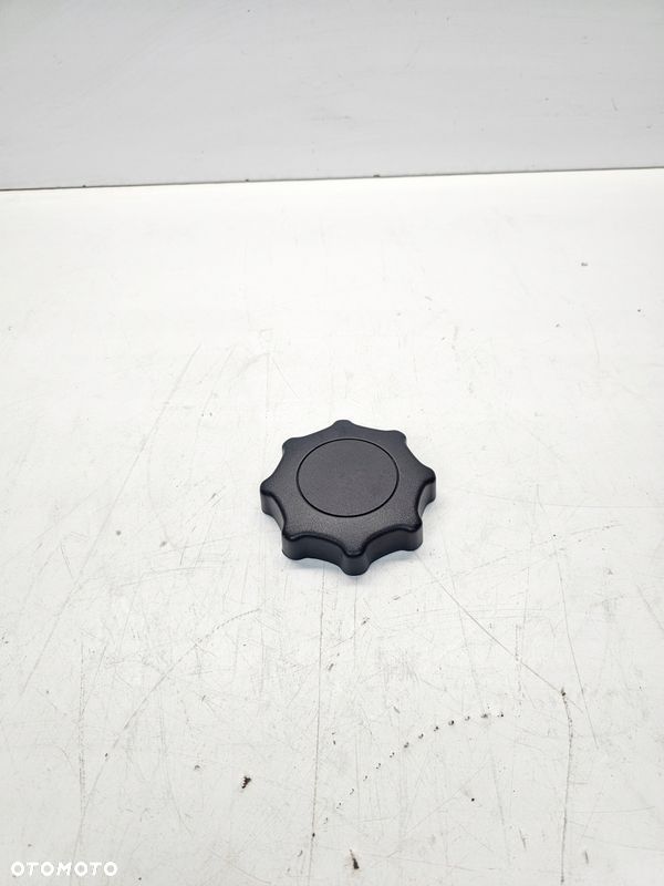 POKRĘTŁO OPARCIA FOTELA AUDI A1 8X VW SEAT 6R0881671C - 1
