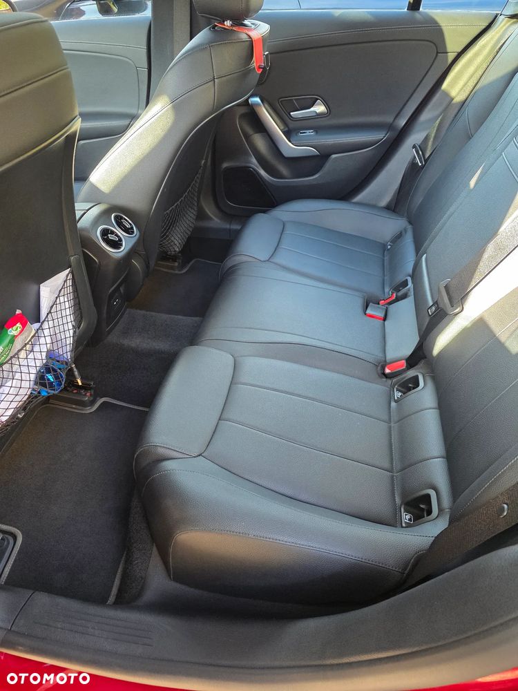 Mercedes-Benz CLA - 6
