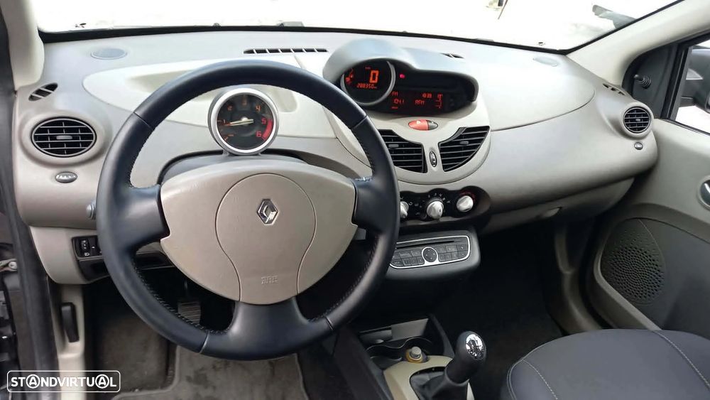 Renault Twingo 1.5 dCi Dynamique S - 7