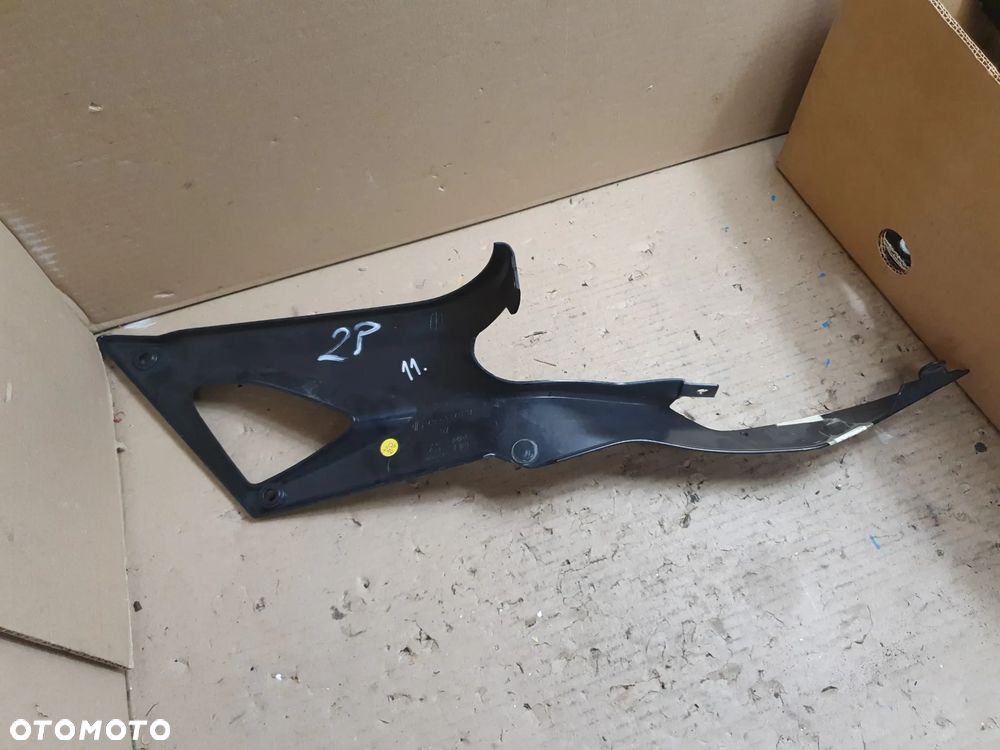 Ducati 848/1098/1198 Osłona Ramy wypełnienie prawa strona - 3
