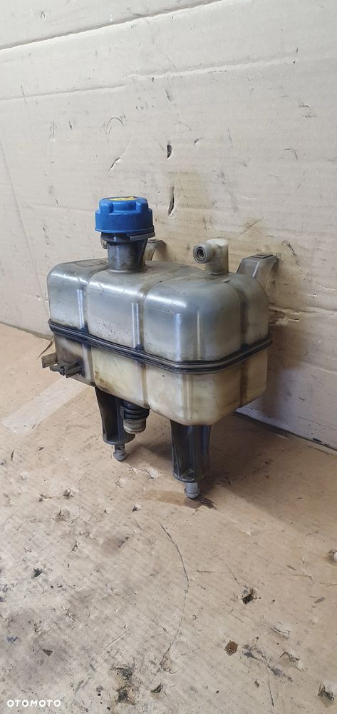 Zbiorniczek wyrównawczy płynu Citroen Jumper 2.0 HDI AdBlue Euro 6 2.0 HDI D348 - 4
