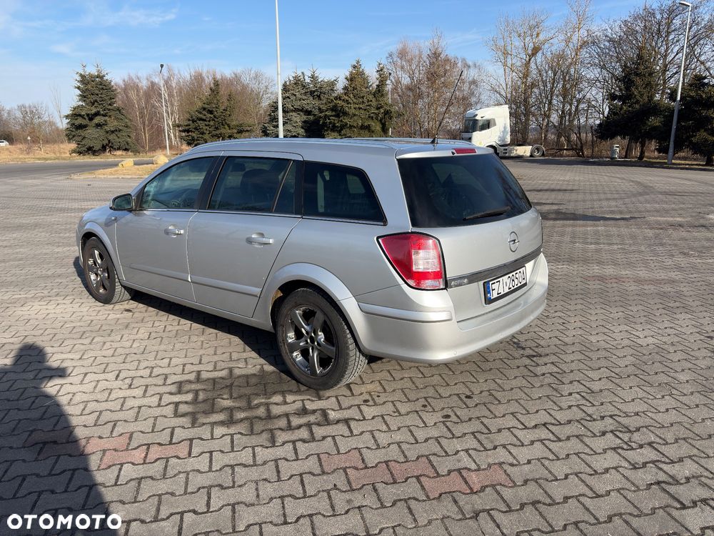 Opel Astra - 3