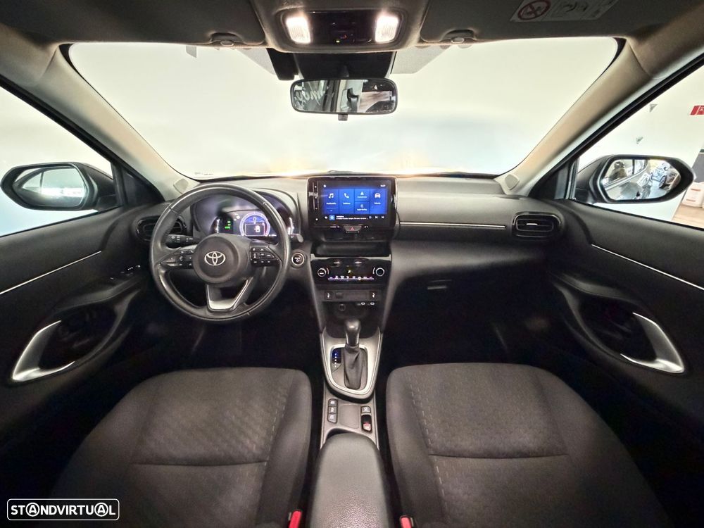 Toyota Yaris Cross 1.5 Hybrid Comfort Plus - 16