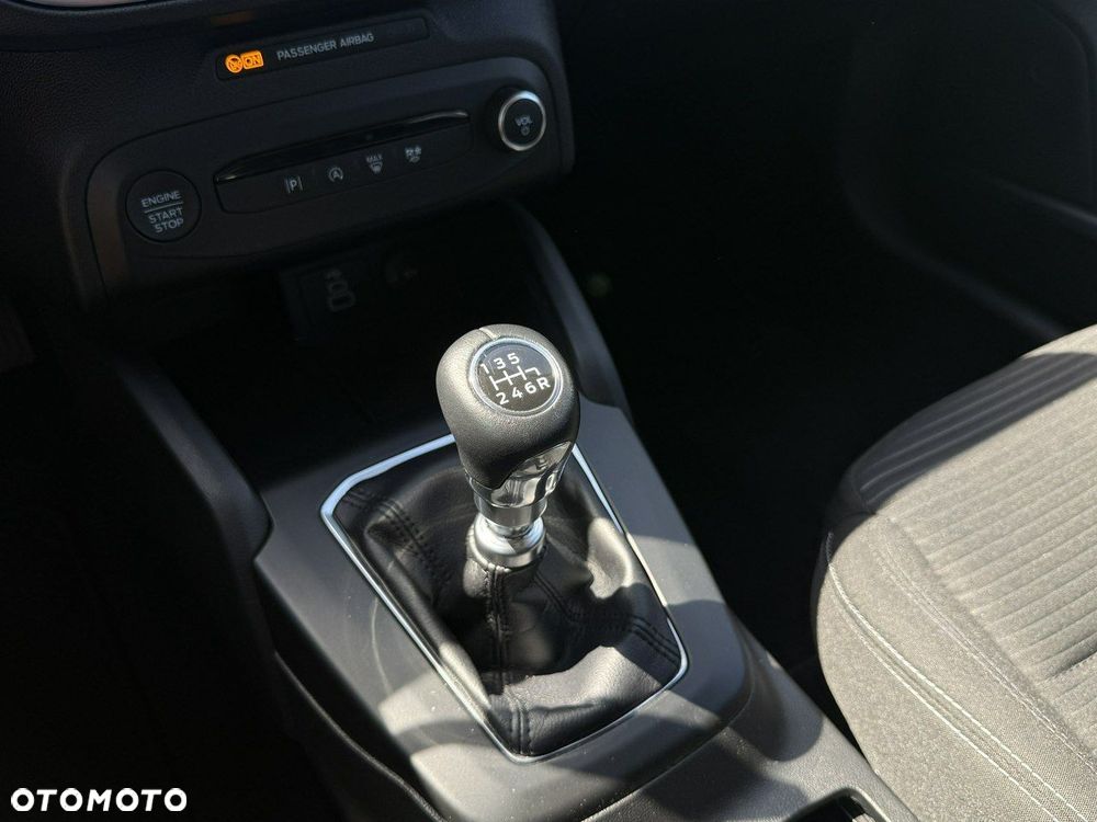 Ford Focus 1.0 EcoBoost Titanium - 13