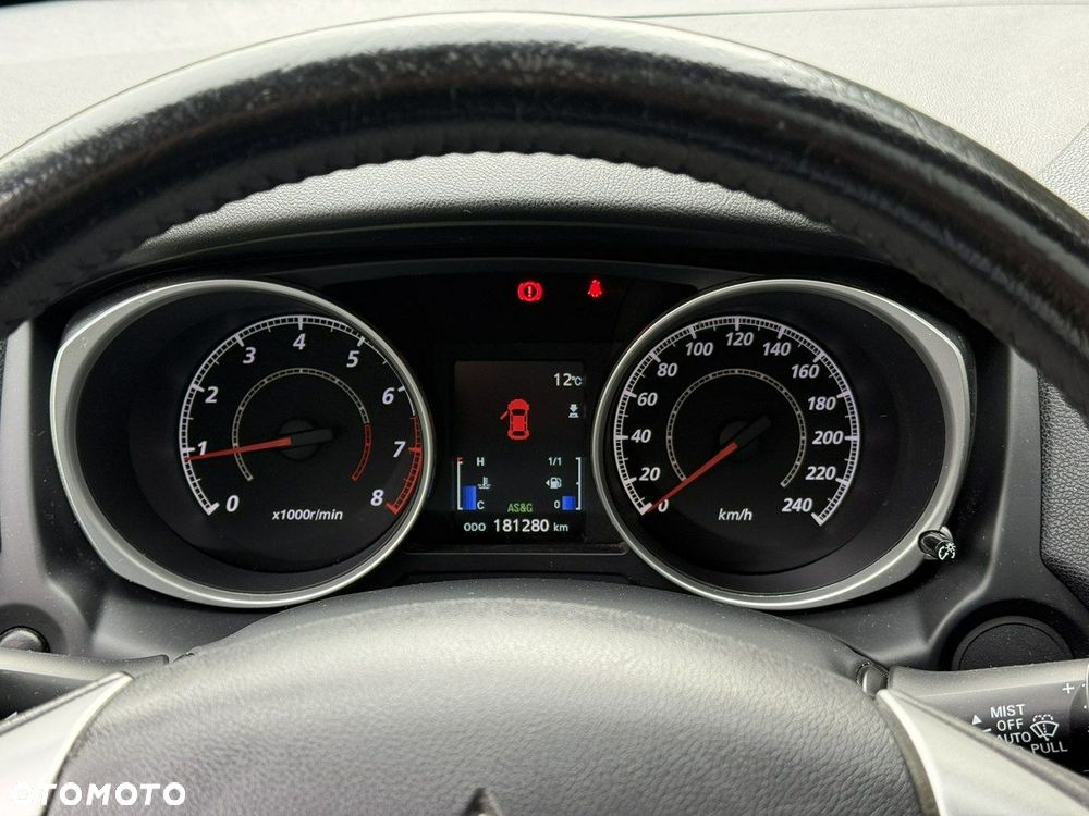Mitsubishi ASX - 21