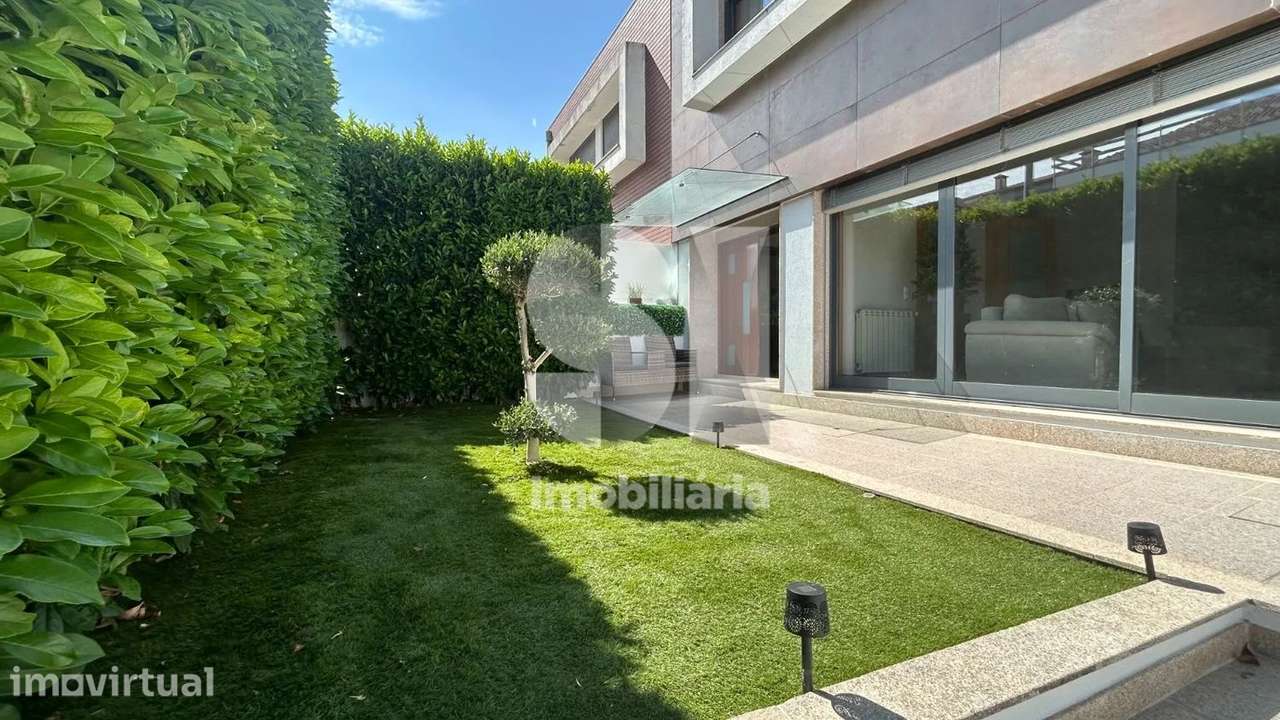 Moradia T3+1 em Campo, Valongo com Jardim e Garagem - Grande imagem: 2/50