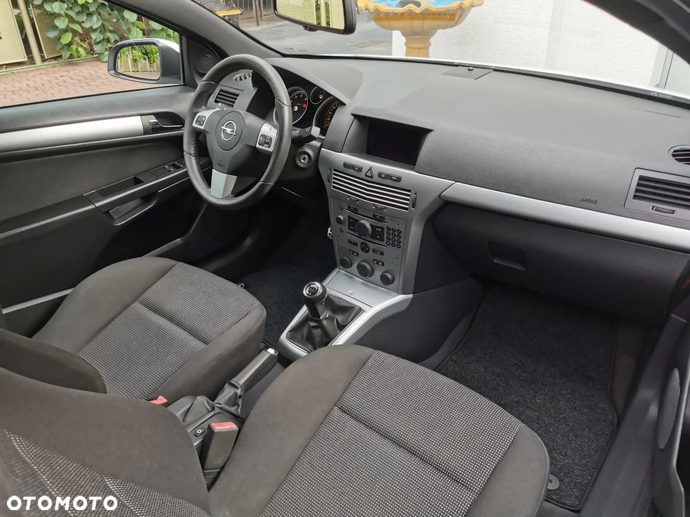 Opel Astra 1.8 Sport - 13