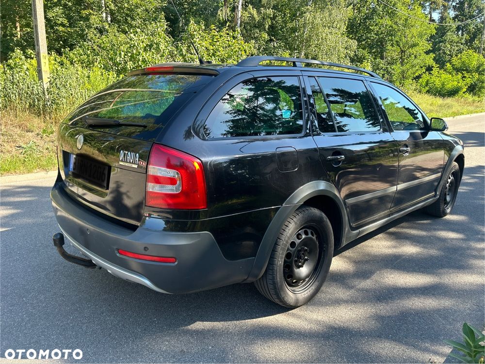 Skoda Octavia 2.0 TDI DPF Scout 4x4 - 4