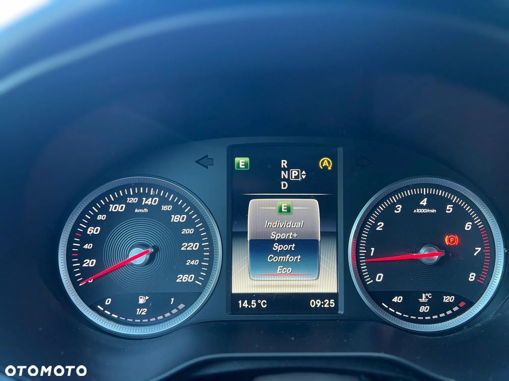 Mercedes-Benz Klasa C 180 7G-TRONIC - 9