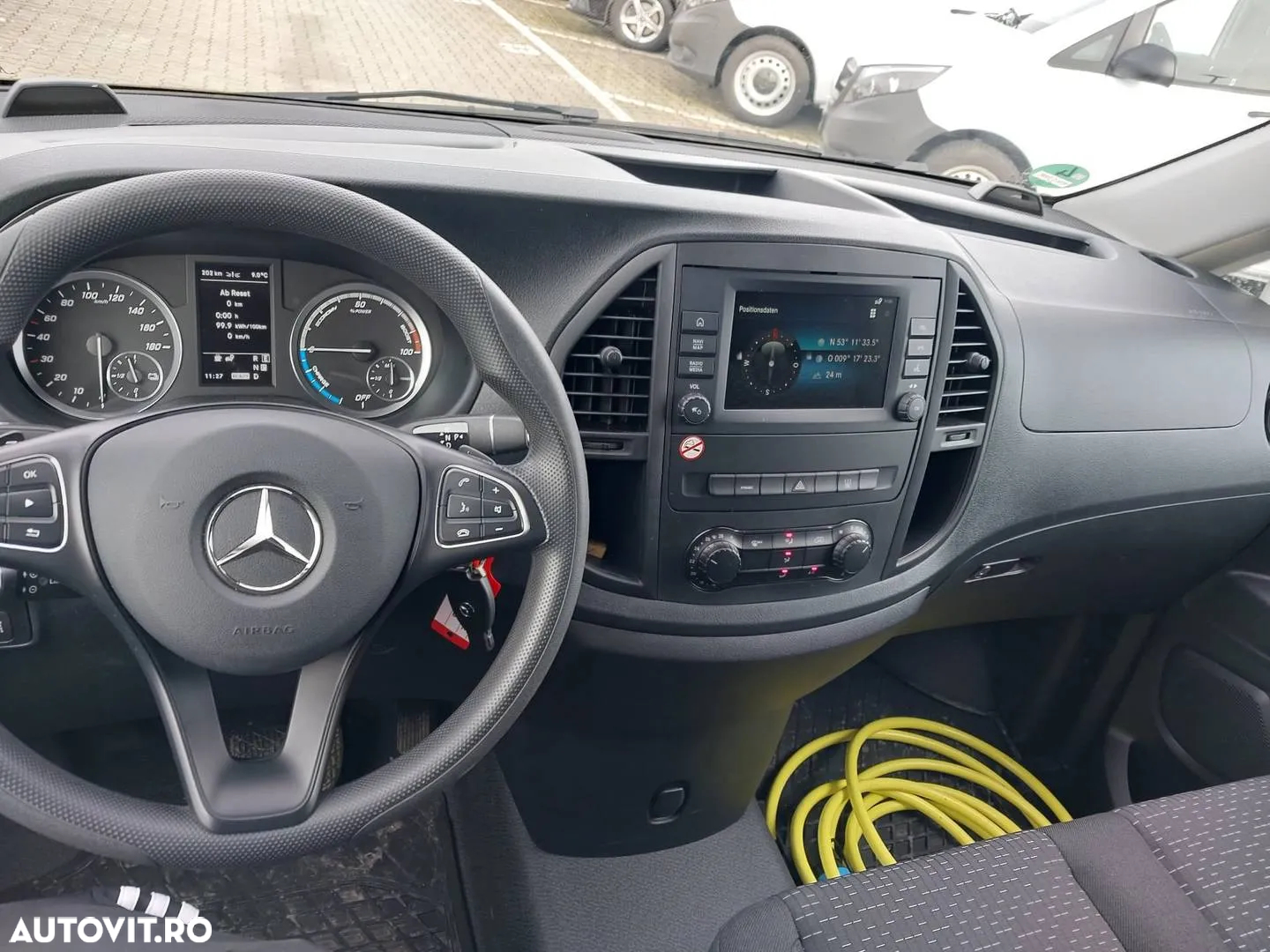 Mercedes-Benz eVito Lung - 14