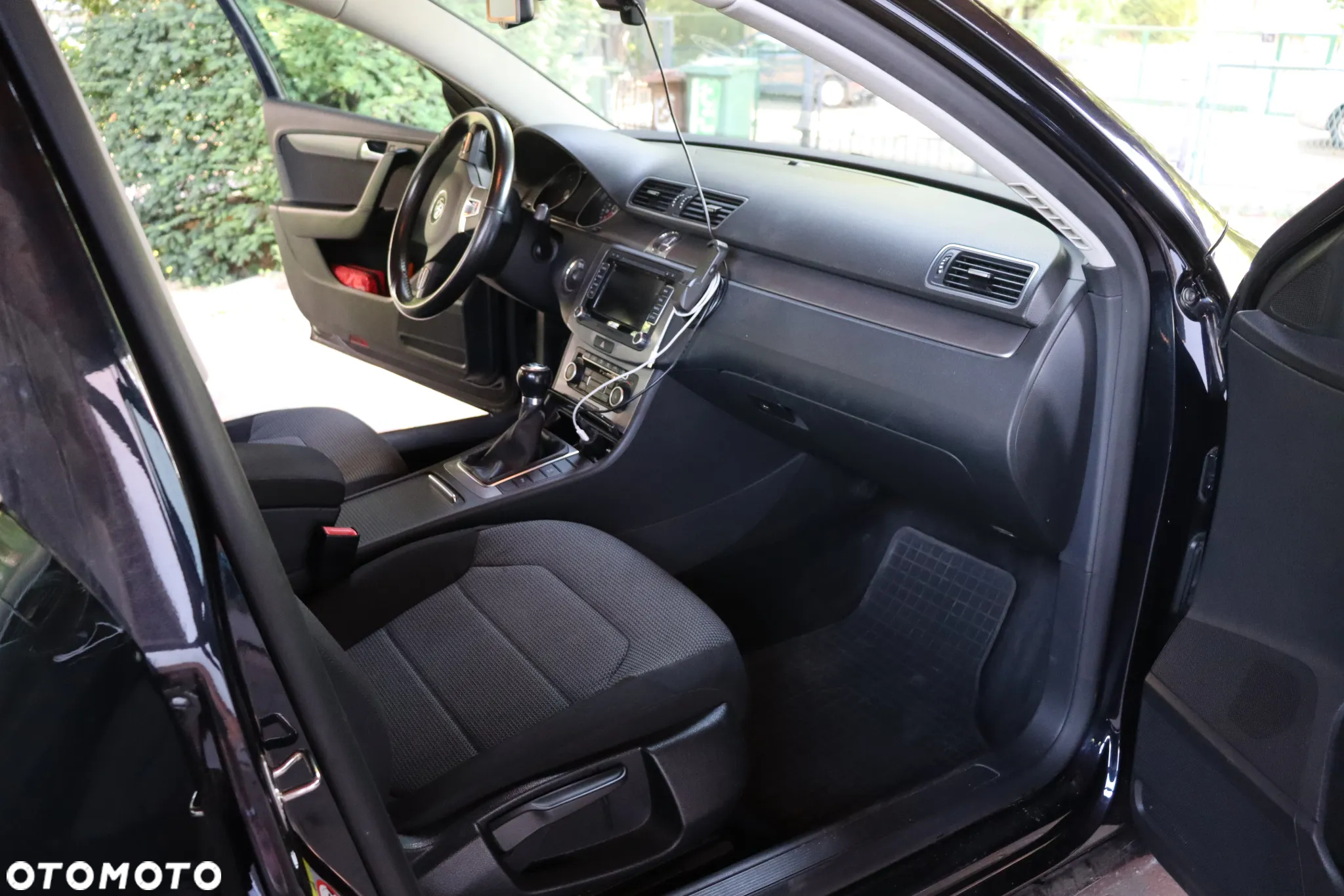 Volkswagen Passat 2.0 TDI Comfortline - 15