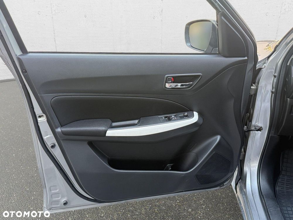 Suzuki Swift - 10