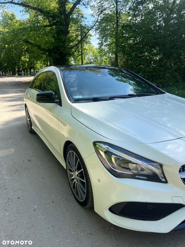 Mercedes-Benz CLA 200 d 7G-DCT AMG Line - 3
