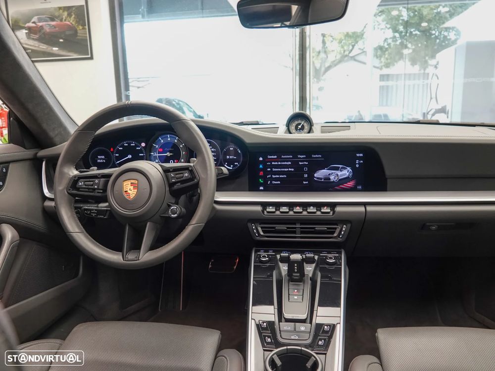 Porsche 911 (992) Turbo PDK - 27