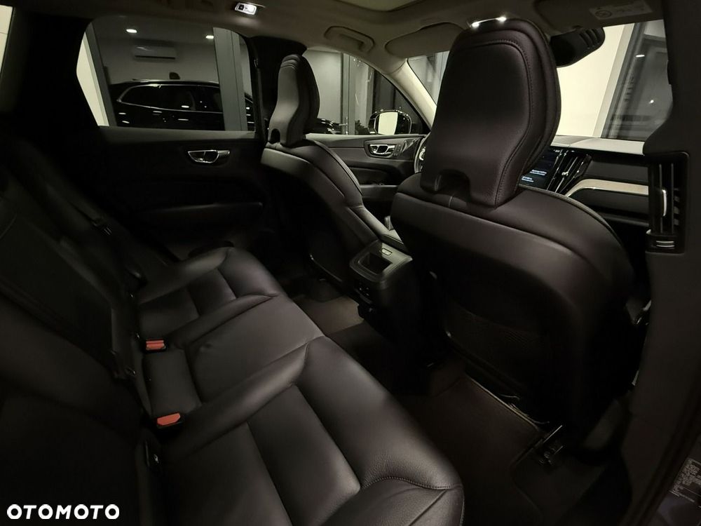 Volvo XC 60 D4 Inscription - 22