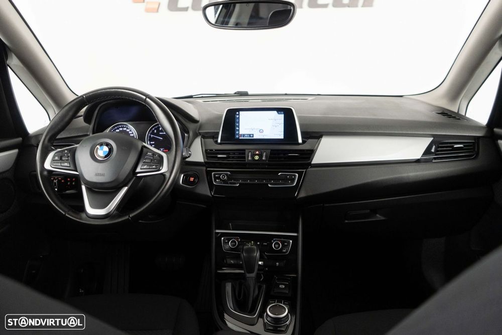 BMW 225xe Active Tourer Advantage - 21