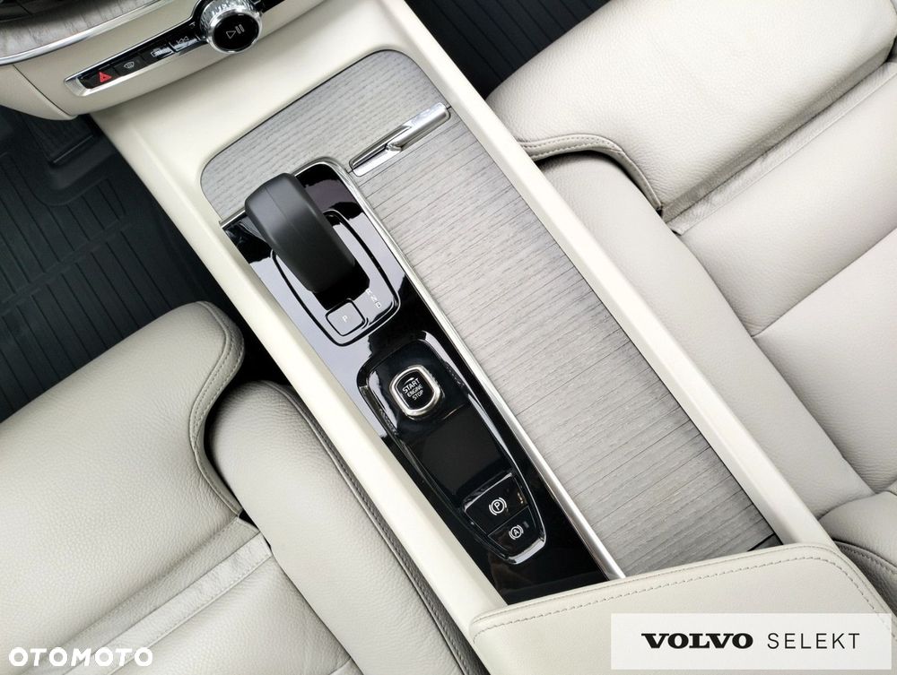 Volvo XC 60 - 28