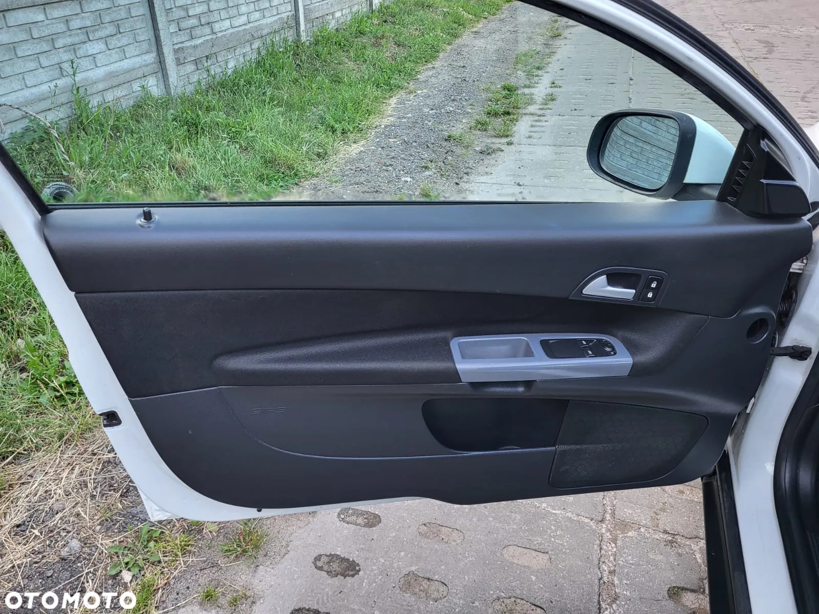 Volvo C30 1.6D - 12