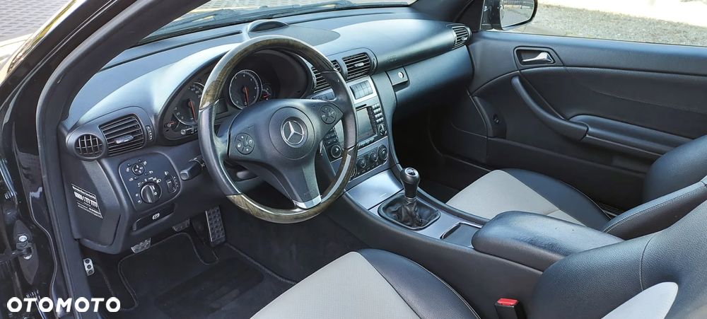 Mercedes-Benz CLC - 33