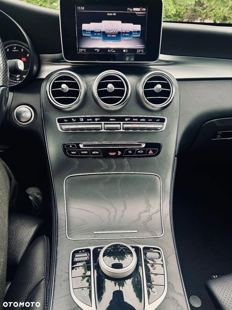 Mercedes-Benz GLC 300 4-Matic - 16