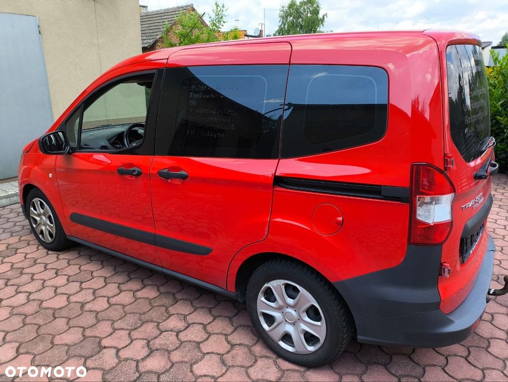 Ford Transit Courier - 7