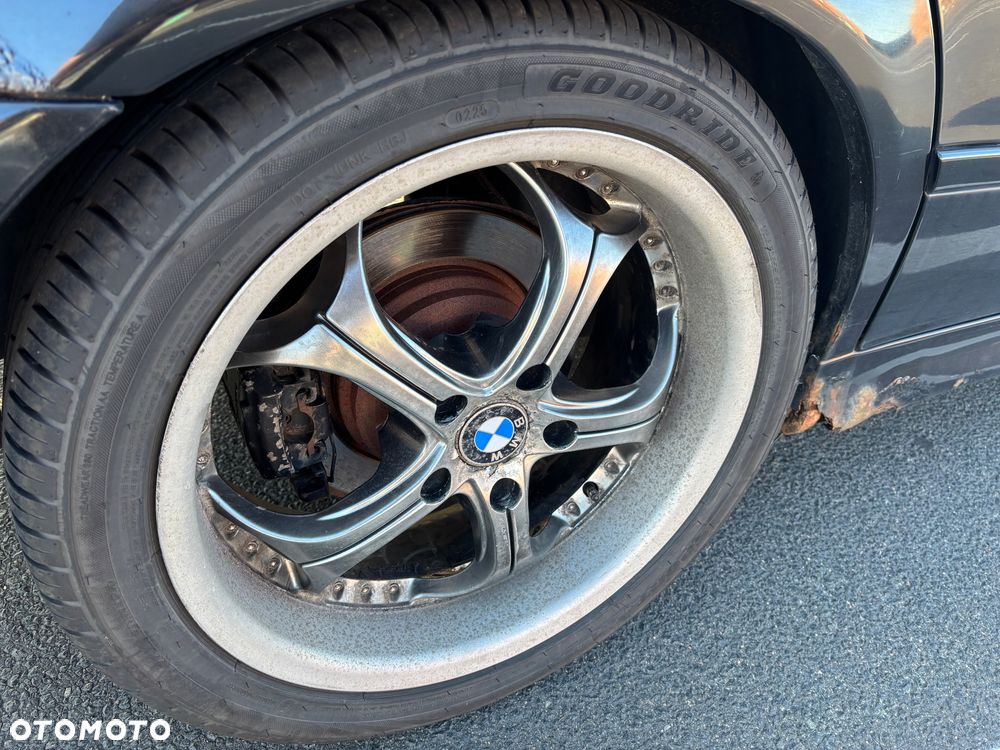 BMW Seria 5 525i - 19