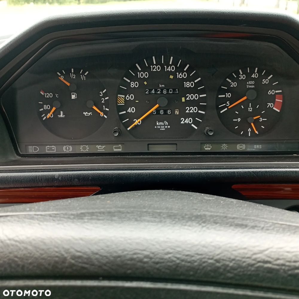 Mercedes-Benz W124 (1984-1993) - 8