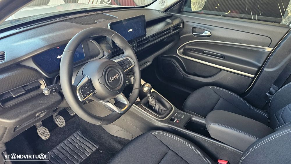 Jeep Avenger 1.2 GSE T3 Altitude - 23