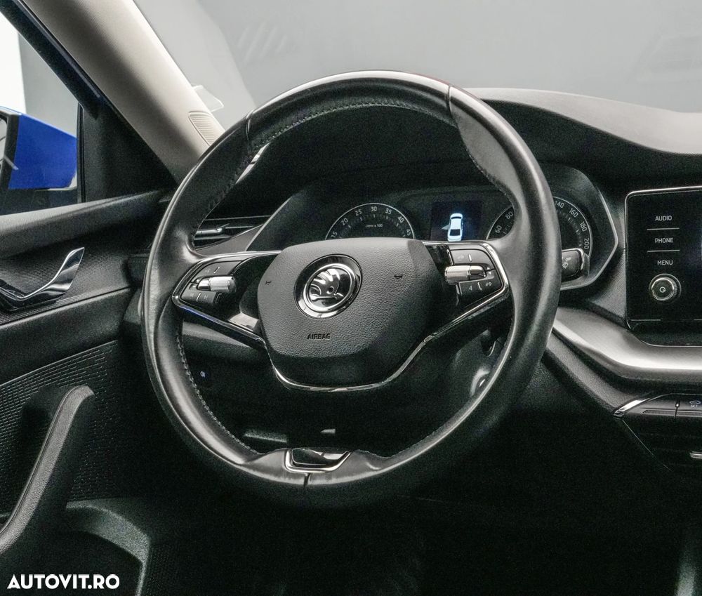 Skoda Octavia 2.0 TDI DSG Style - 17