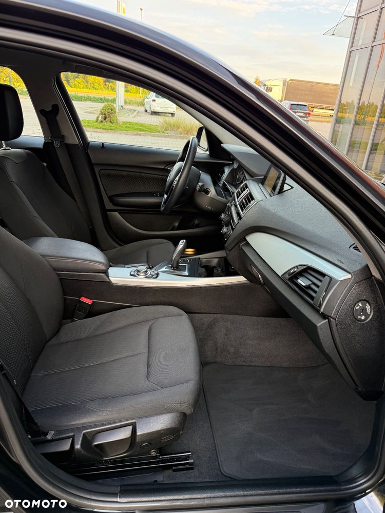 BMW Seria 1 120d Urban Line - 28