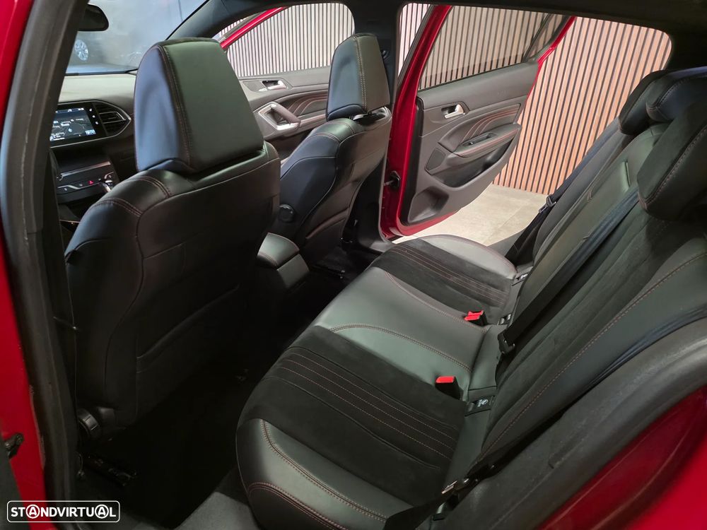 Peugeot 308 BlueHDi FAP 180 EAT8 Stop & Start GT - 21