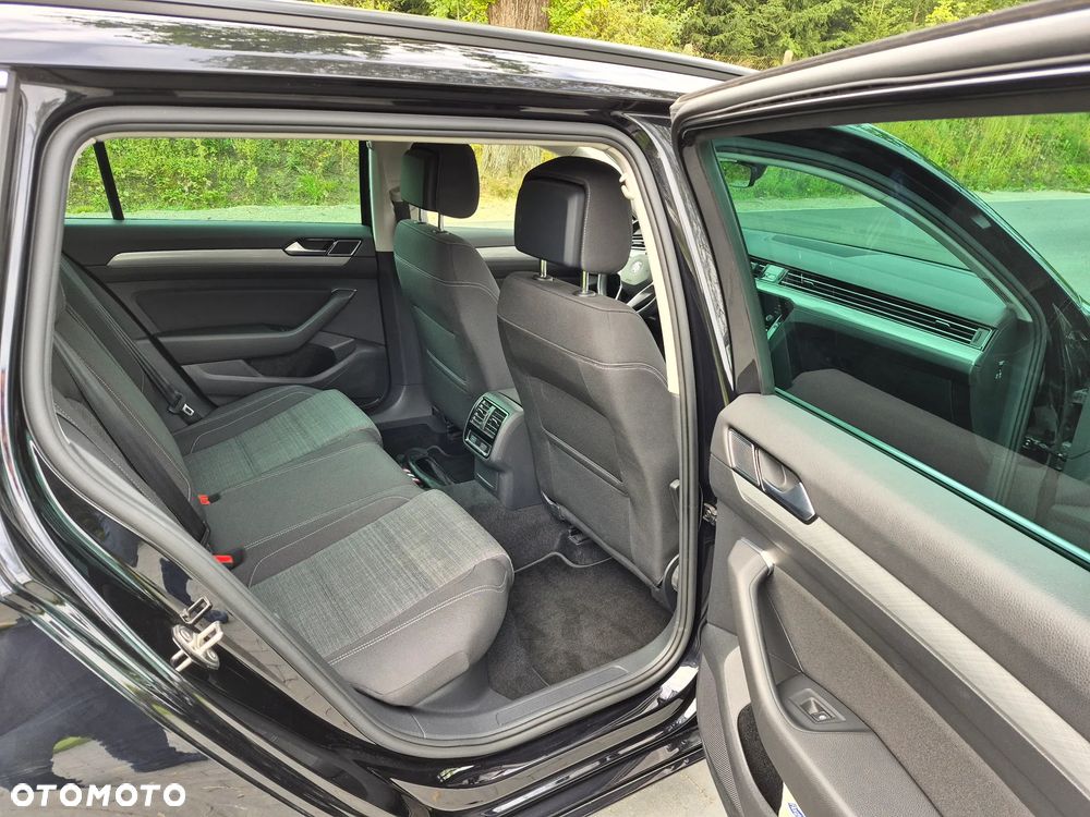 Volkswagen Passat Variant 2.0 TDI BMT Comfortline DSG - 15