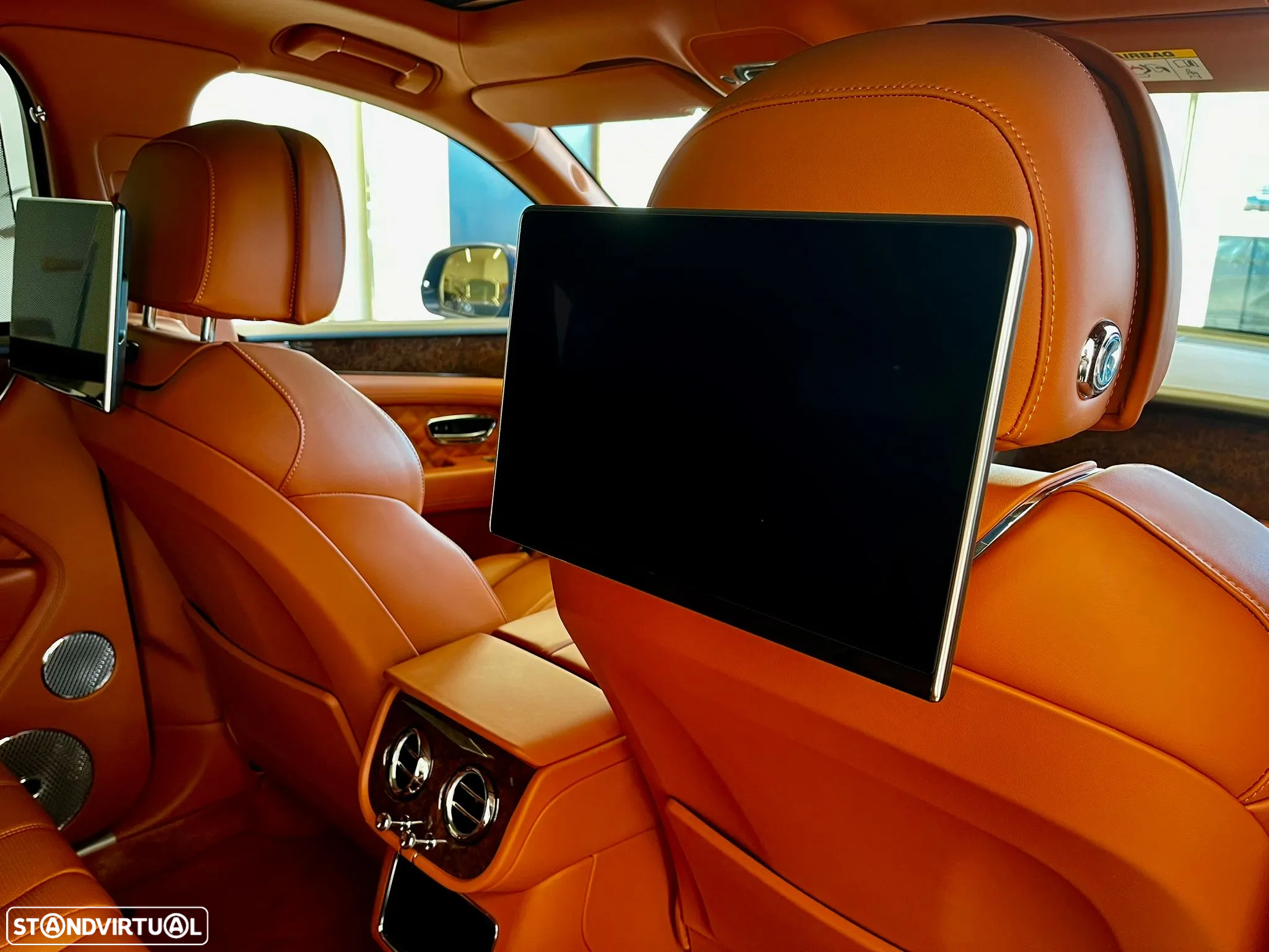 Bentley Bentayga V8 - 15