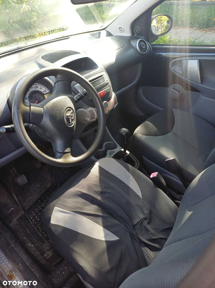 Toyota Aygo - 6
