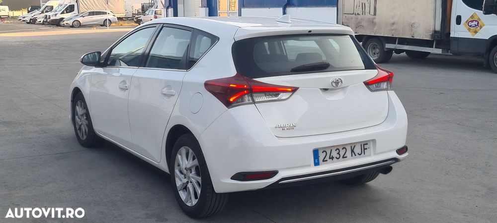 Toyota Auris 1.2 L Turbo Luna - 6