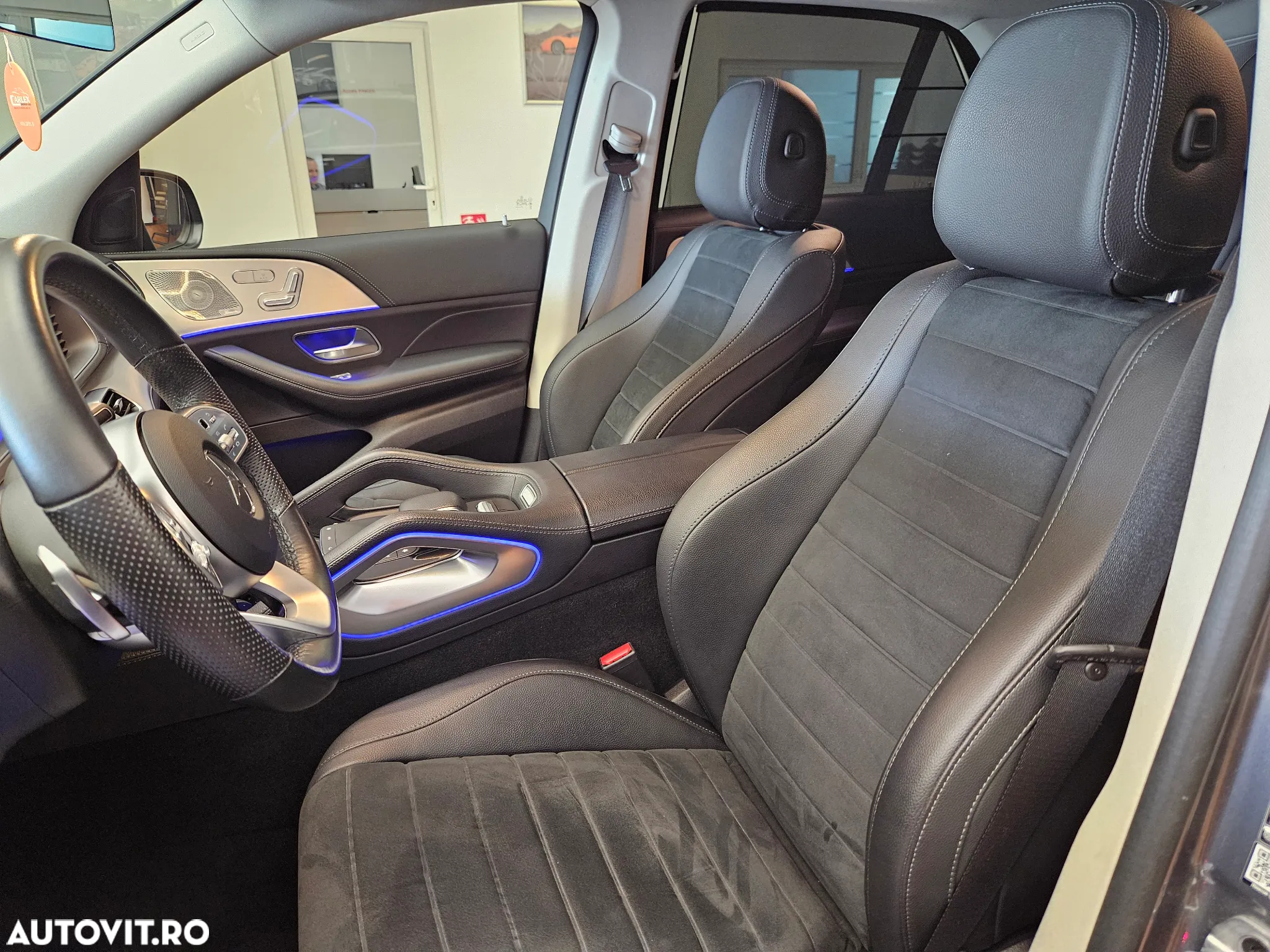 Mercedes-Benz GLE 350 e 4MATIC - 24