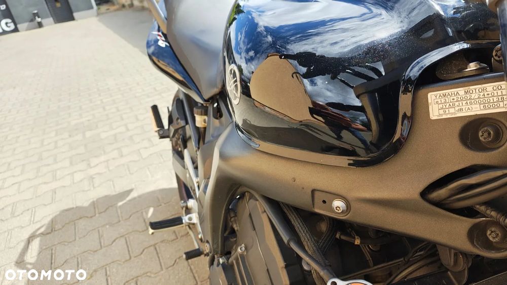 Yamaha FZ6 - 10