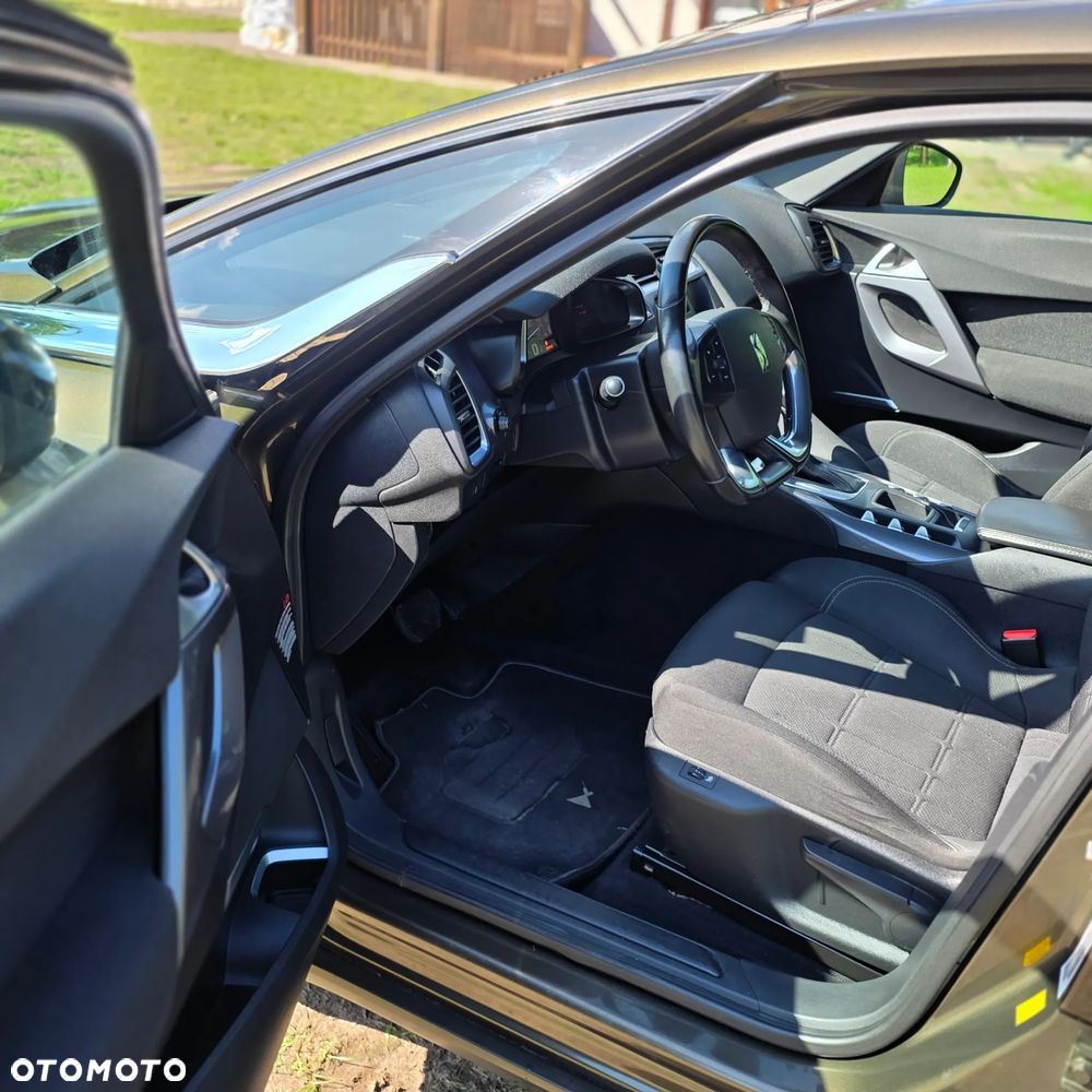 Citroën DS5 THP 155 Chic - 10