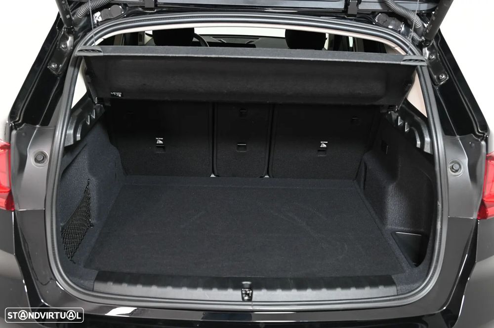 BMW X1 xDrive25e - 10