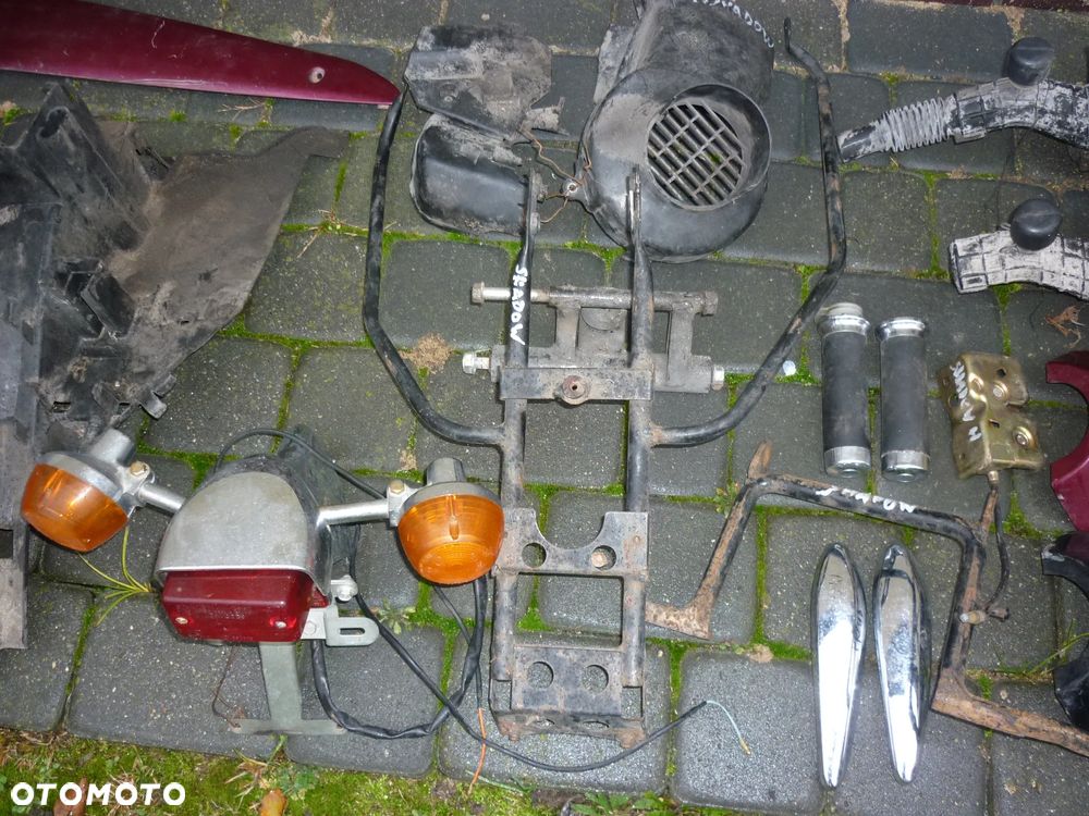 Lampa kierunkowskazy tył Honda Shadow SRX 50cc - 2