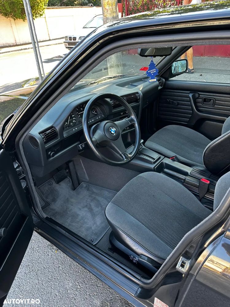 BMW 3 Series 1988 photo 5